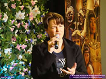 Lucy Lawless - Xena Con Lax 2010